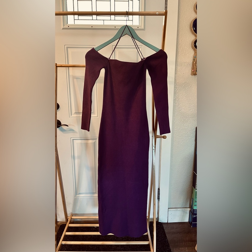 HYFVE Off-Shoulder Long Sleeve Bodycon Dress